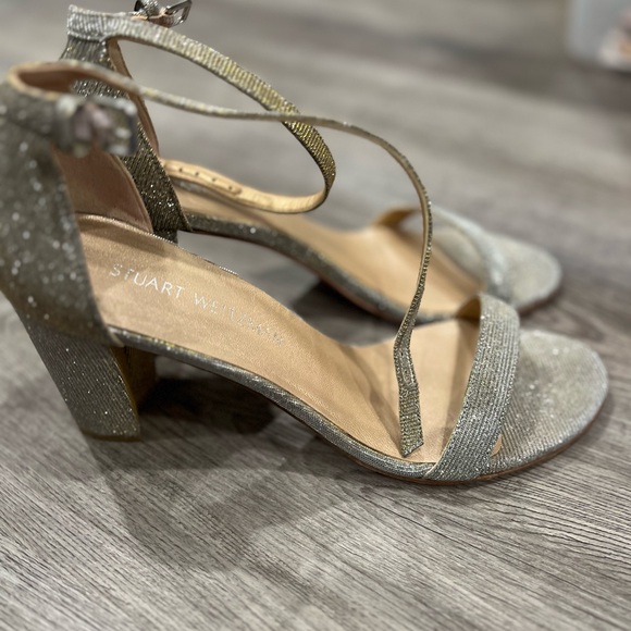 Stuart Weitzman size 11 shoes. - Picture 3 of 8